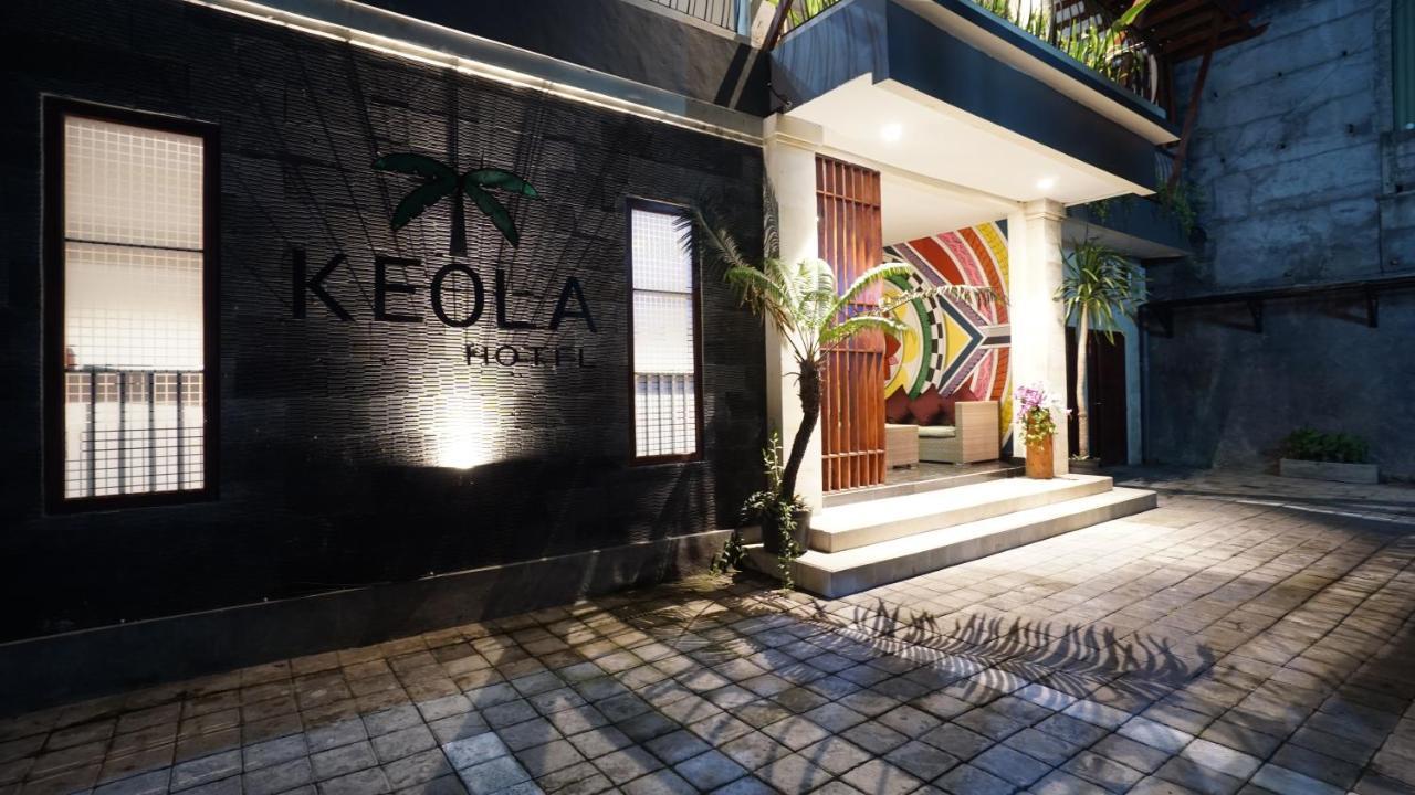 RedDoorz near Legian Street Hotel Buitenkant foto